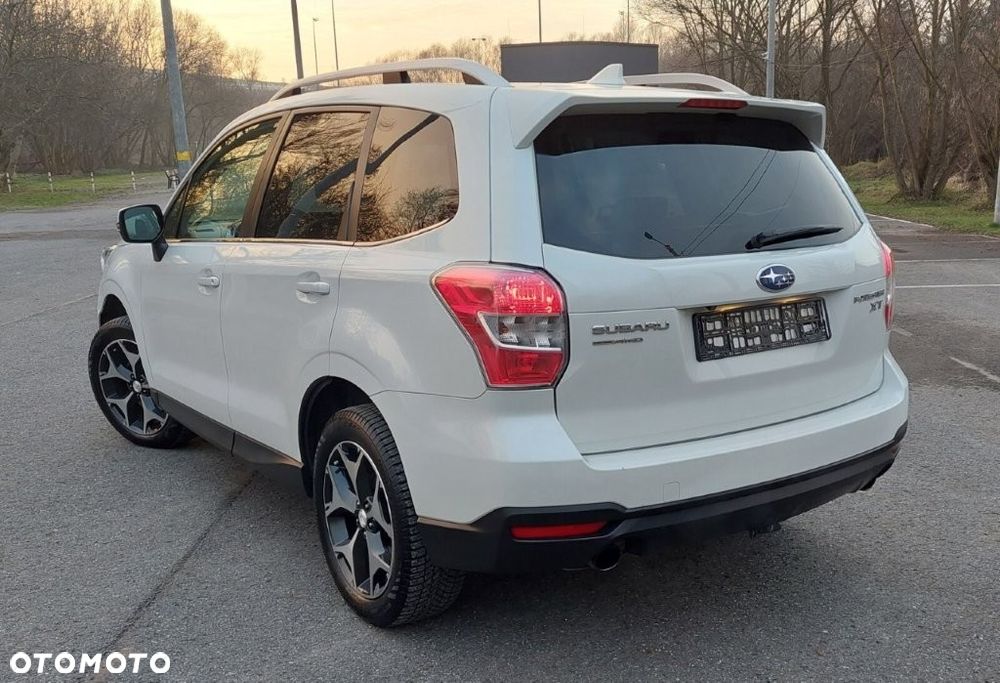 Subaru Forester 2.0 XT Platinum Lineartronic - 5