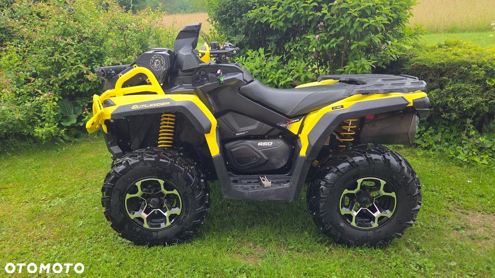 Can-Am Outlander - 8