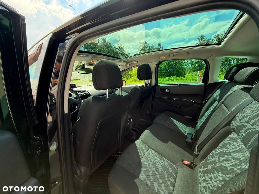 Peugeot 3008 1.6 HDi Premium - 9