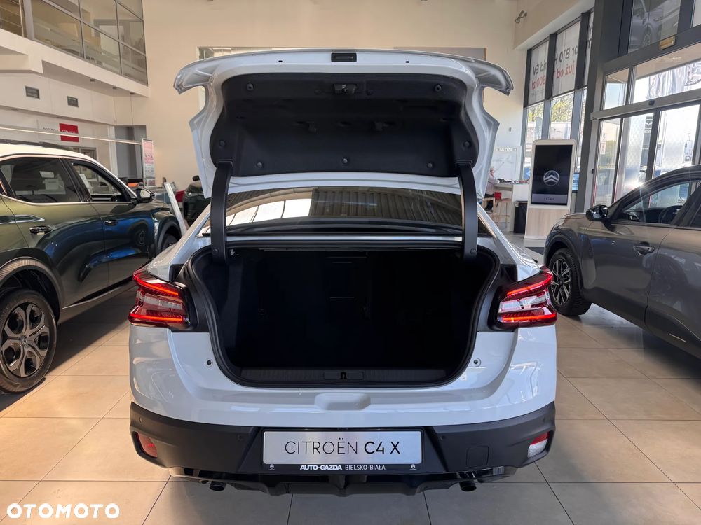 Citroën C4X 1.2 mHEV Max eDCT6 - 5