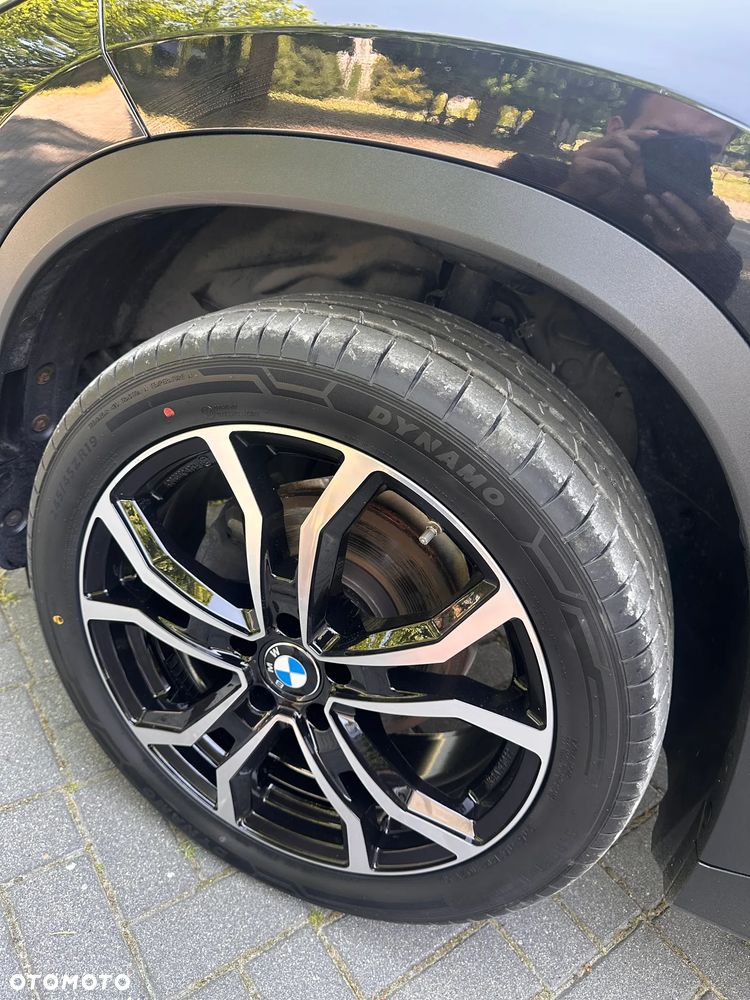 BMW X1 xDrive20d mHEV - 13