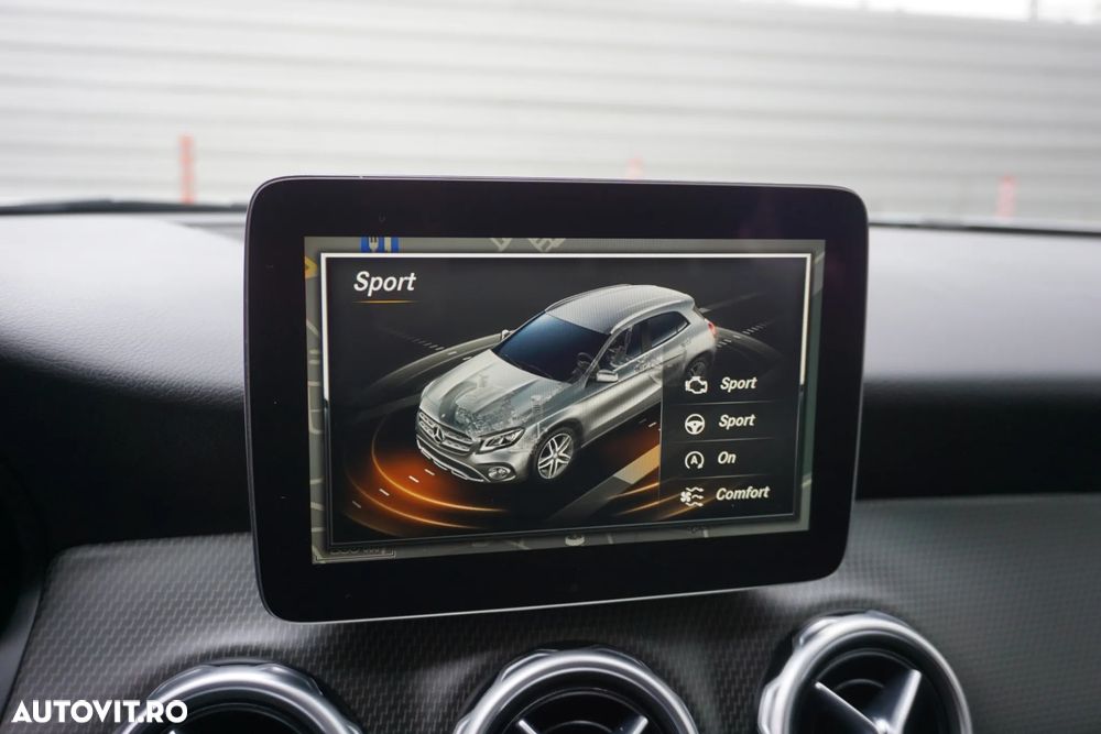 Mercedes-Benz GLA 200 d 4Matic 7G-DCT Urban - 27