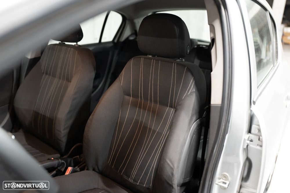 Opel Corsa 1.2 inTouch - 15