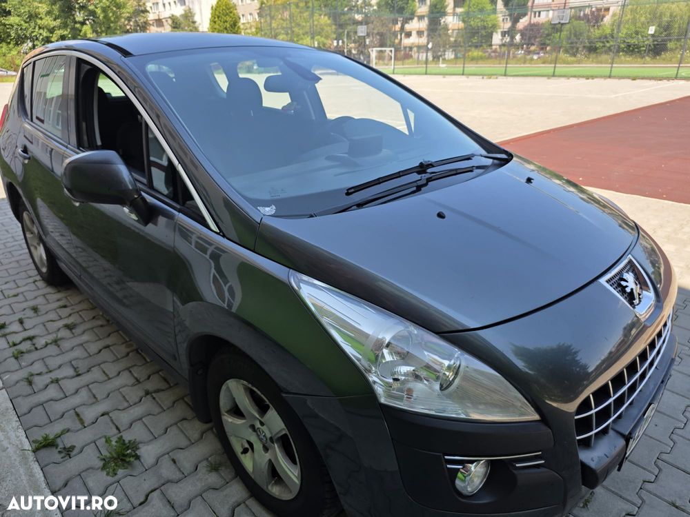Peugeot 3008 1.6 HDI Confort Pack - 1