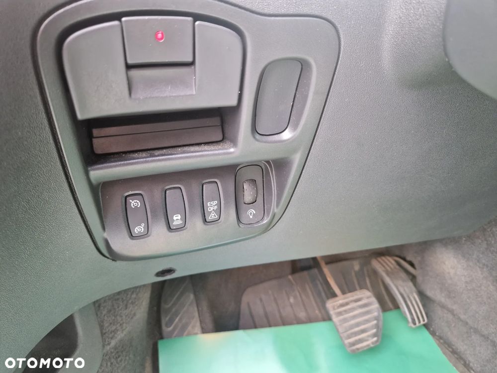 Renault Espace 2.0 dCi FAP Privilege - 31