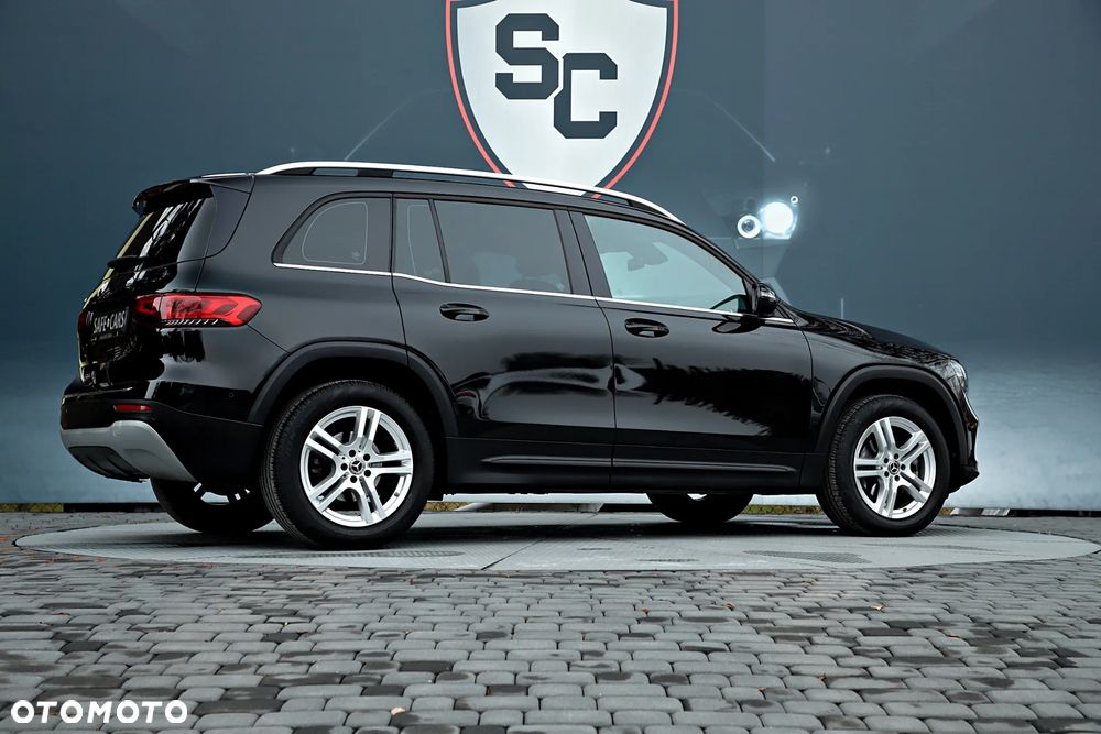 Mercedes-Benz GLB 200 7G-DCT - 10