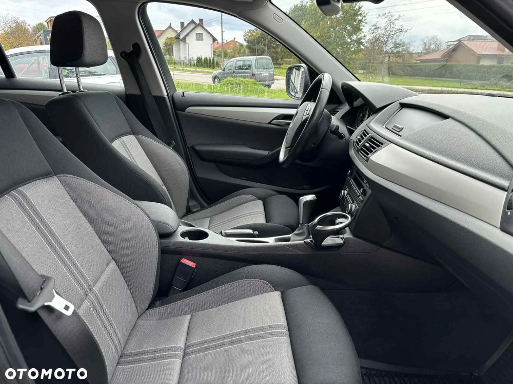 BMW X1 xDrive20d - 6