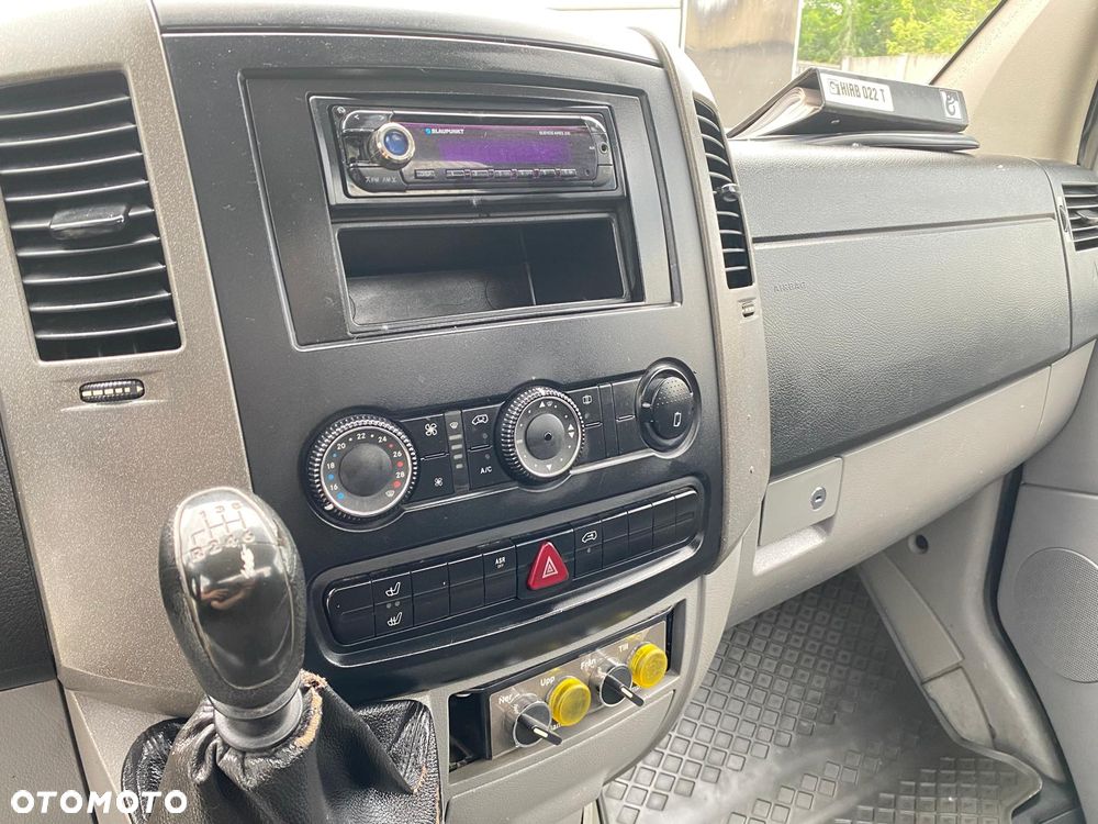 Mercedes-Benz SPRINTER - 20