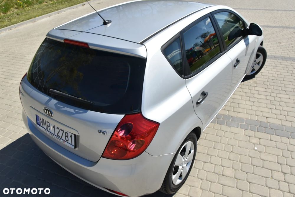Kia Ceed 1.4 CVVT EX - 30