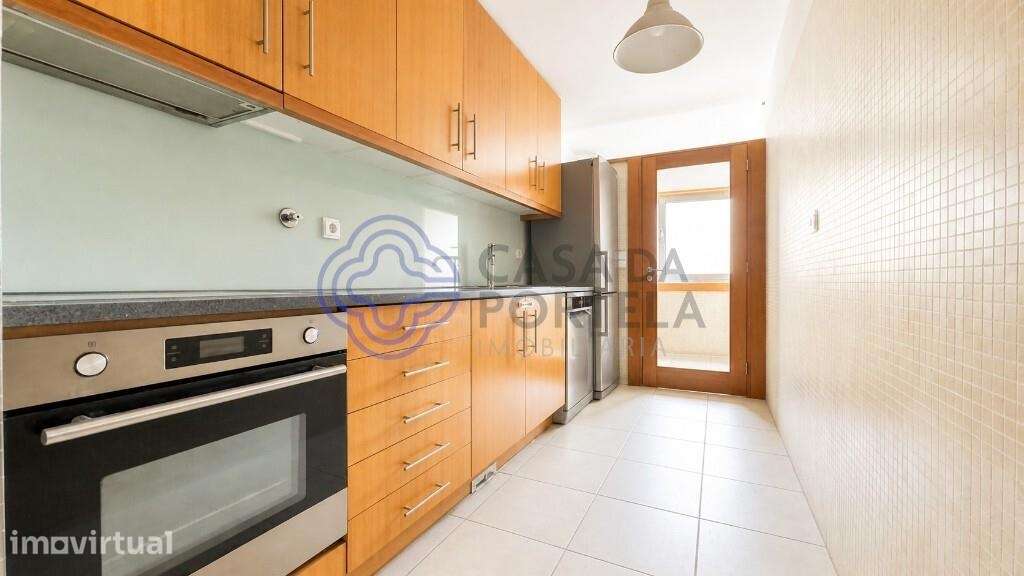 Apartamento T2 Com Garagem, em Leça da Palmeira, Para Venda. - Grande imagem: 5/26