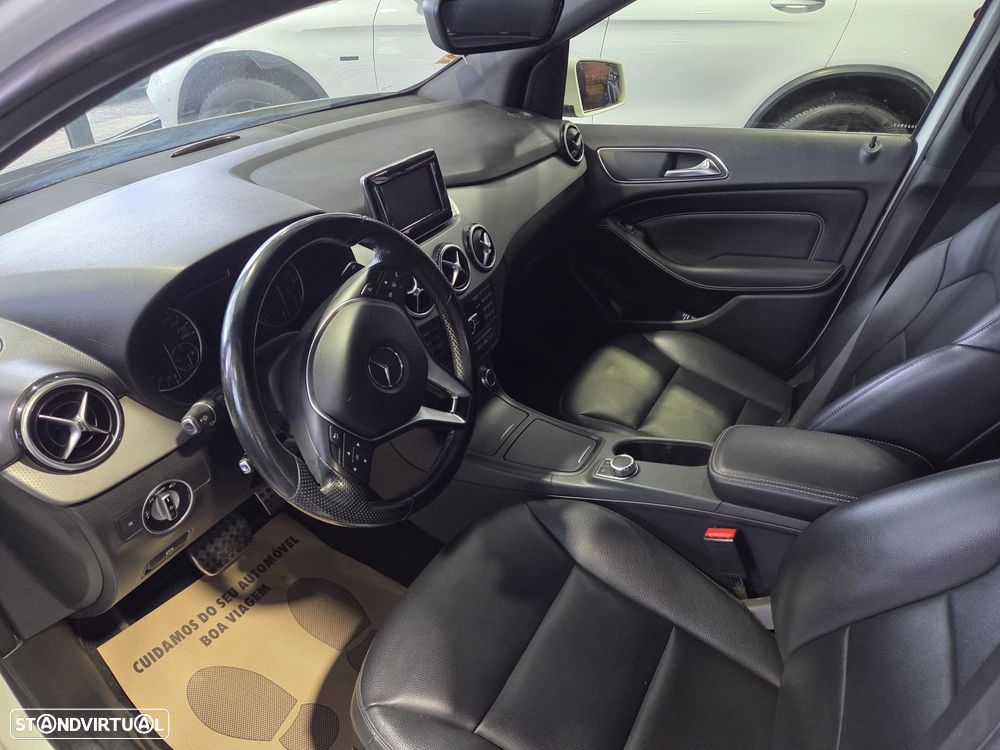 Mercedes-Benz B 180 CDI (BlueEFFICIENCY) 7G-DCT - 11