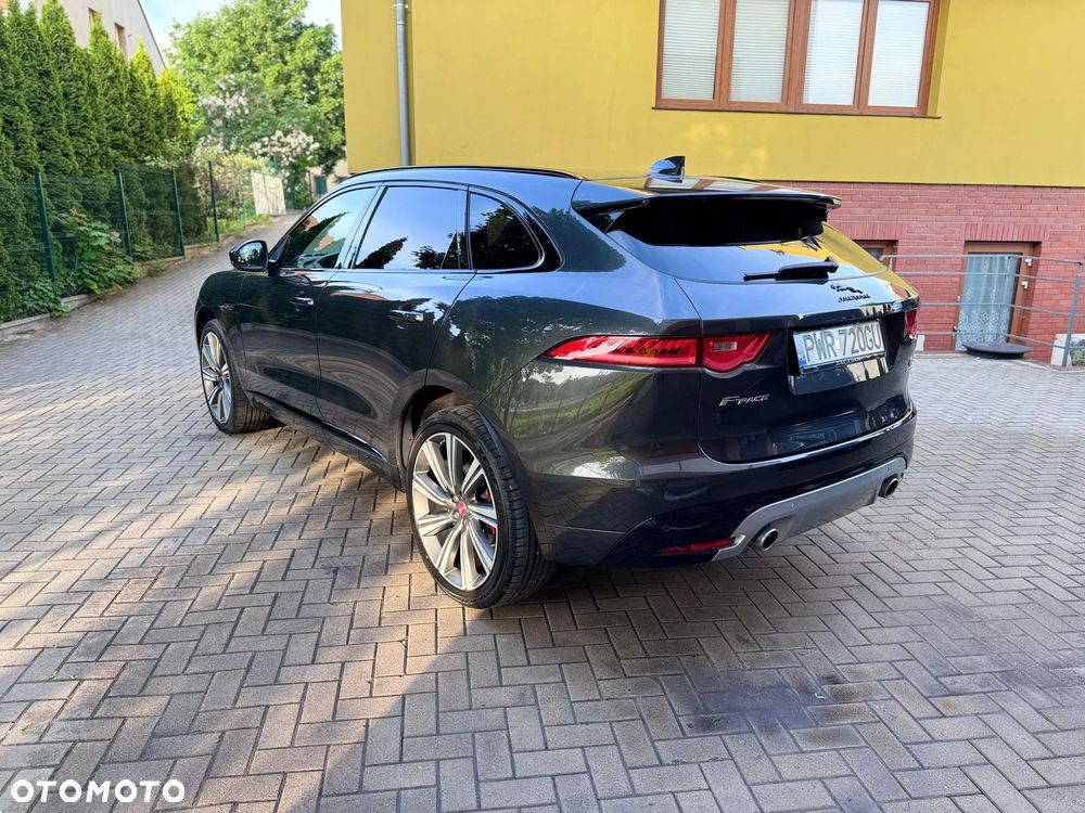 Jaguar F-Pace 30d AWD R-Sport - 14