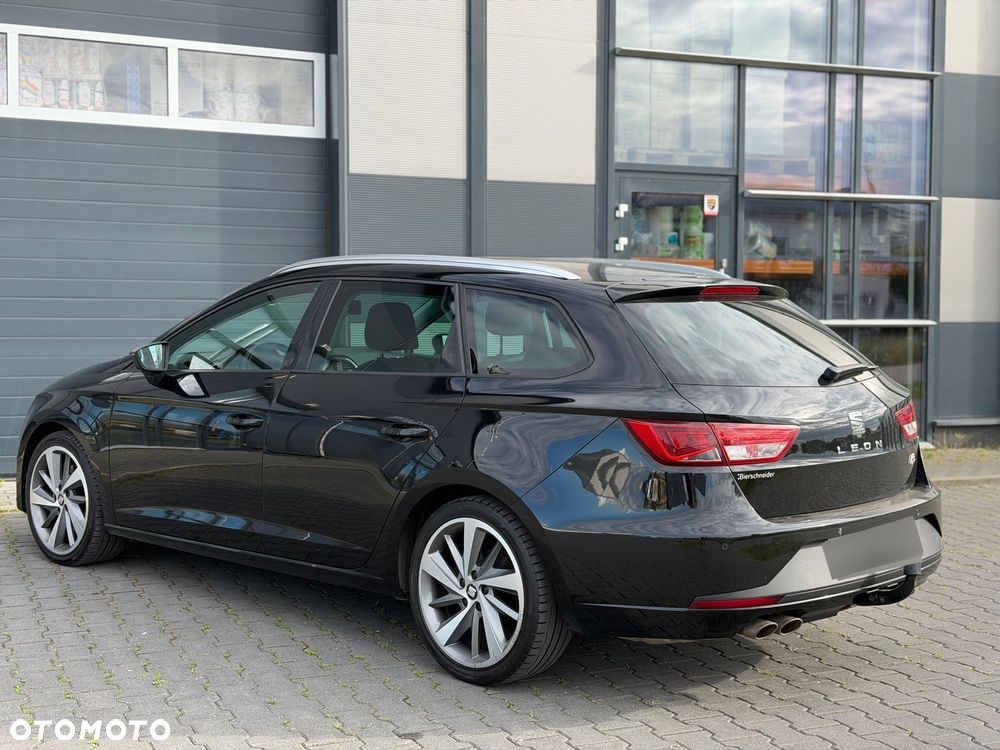 Seat Leon 2.0 TDI DPF DSG FR - 9
