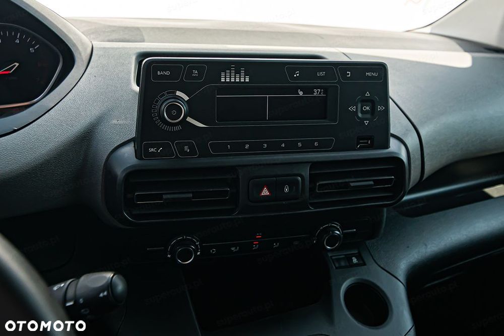 Peugeot Rifter 1.5 BlueHDI Active - 17