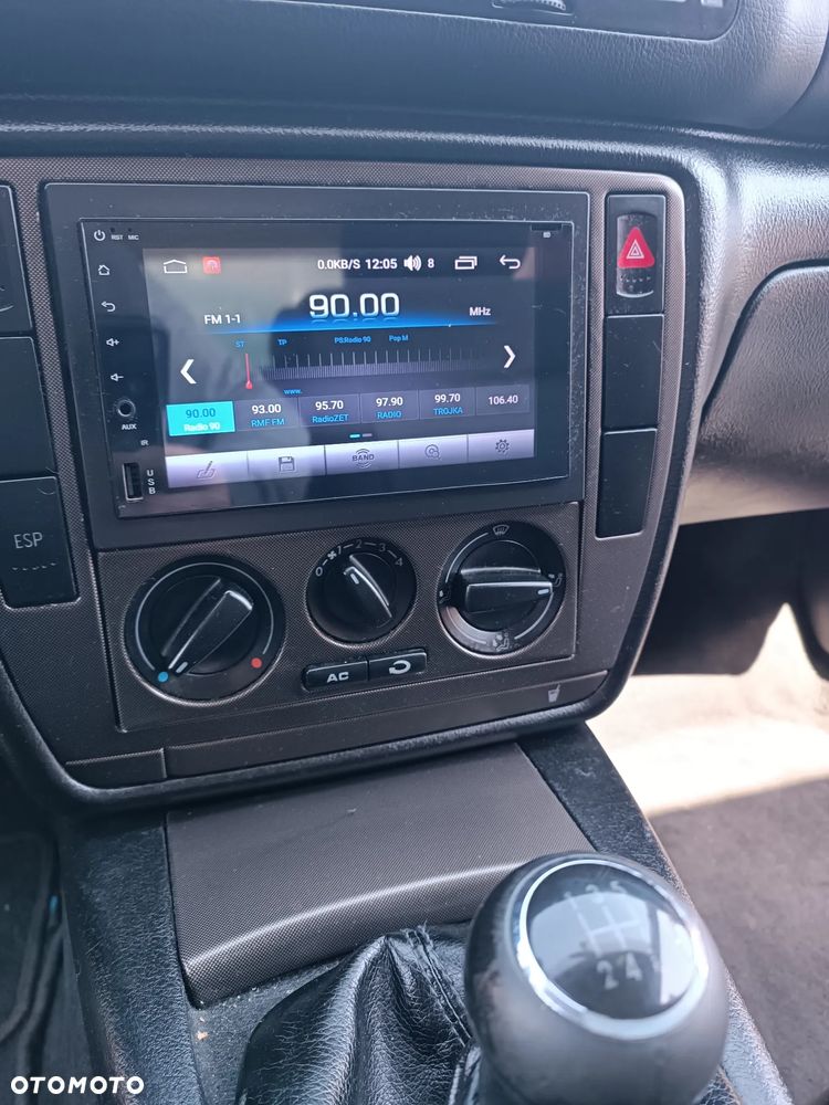 Volkswagen Passat 2.0 Comfortline - 19