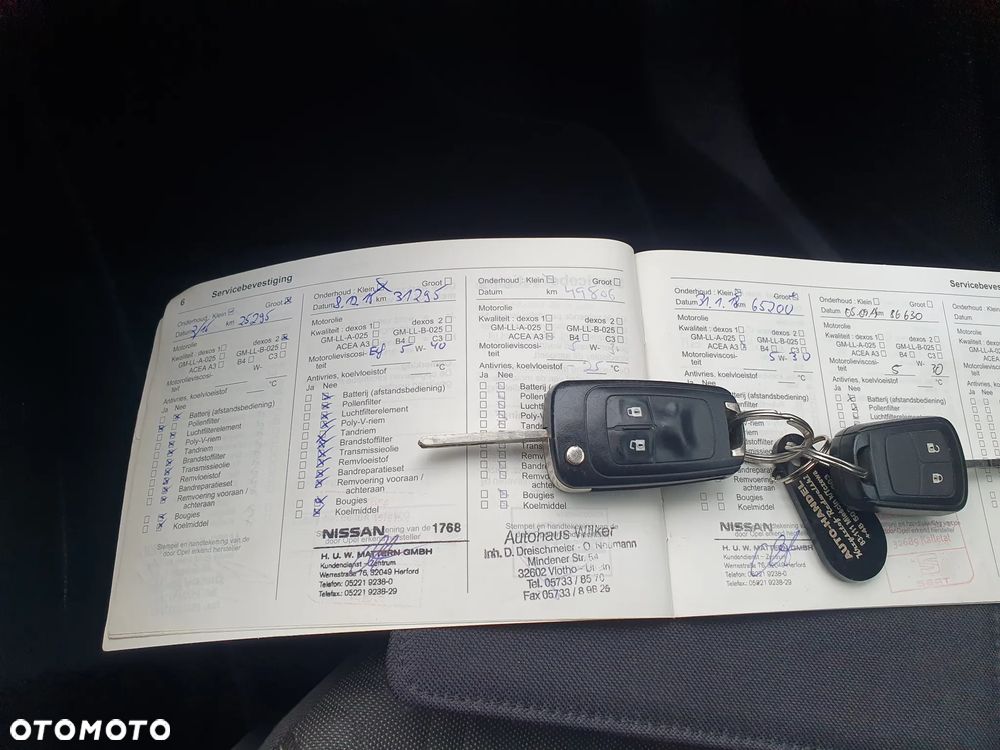 Opel Astra 1.6 Cosmo - 19