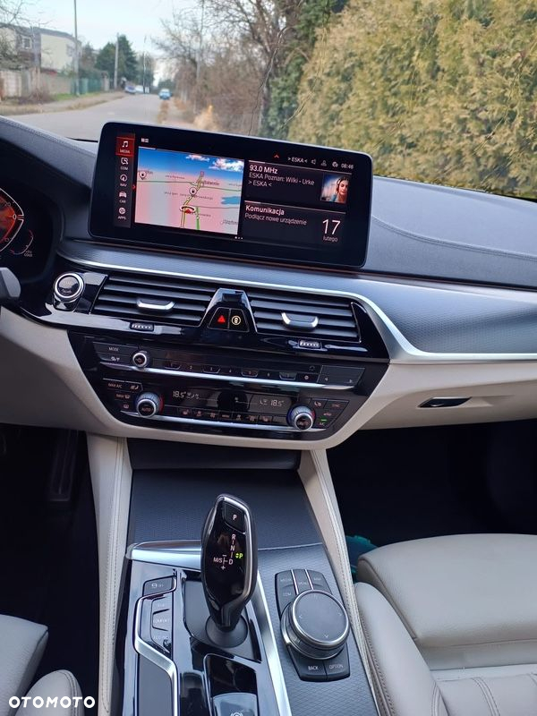 BMW Seria 5 540d xDrive - 8
