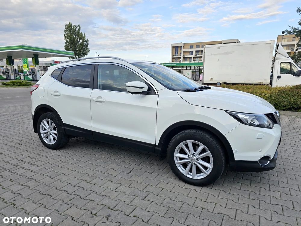 Nissan Qashqai 1.6 DIG-T Tekna - 2