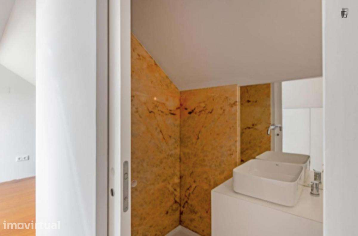 Casa com 2 quartos - localizado em Baião Porto - Grande imagem: 2/23