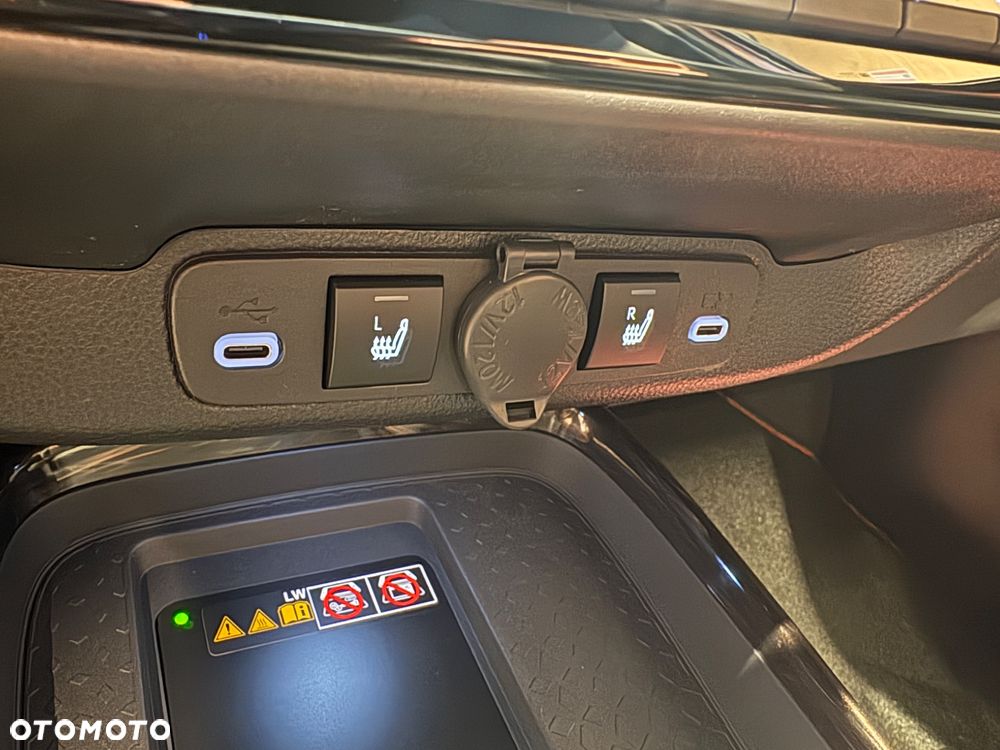 Toyota Aygo X Hybrid 1.5 Style e-CVT - 17