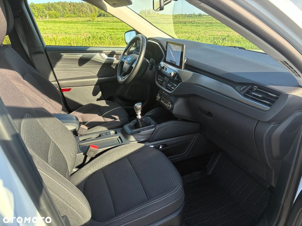 Ford Kuga 1.5 EcoBoost FWD Titanium - 10
