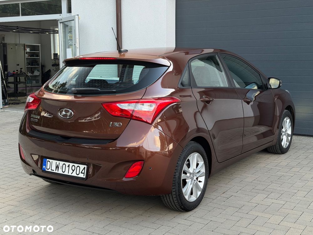 Hyundai i30 1.4 Premium - 6