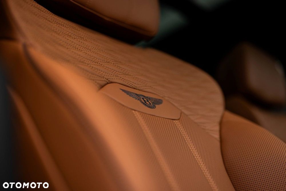 Bentley Bentayga - 17