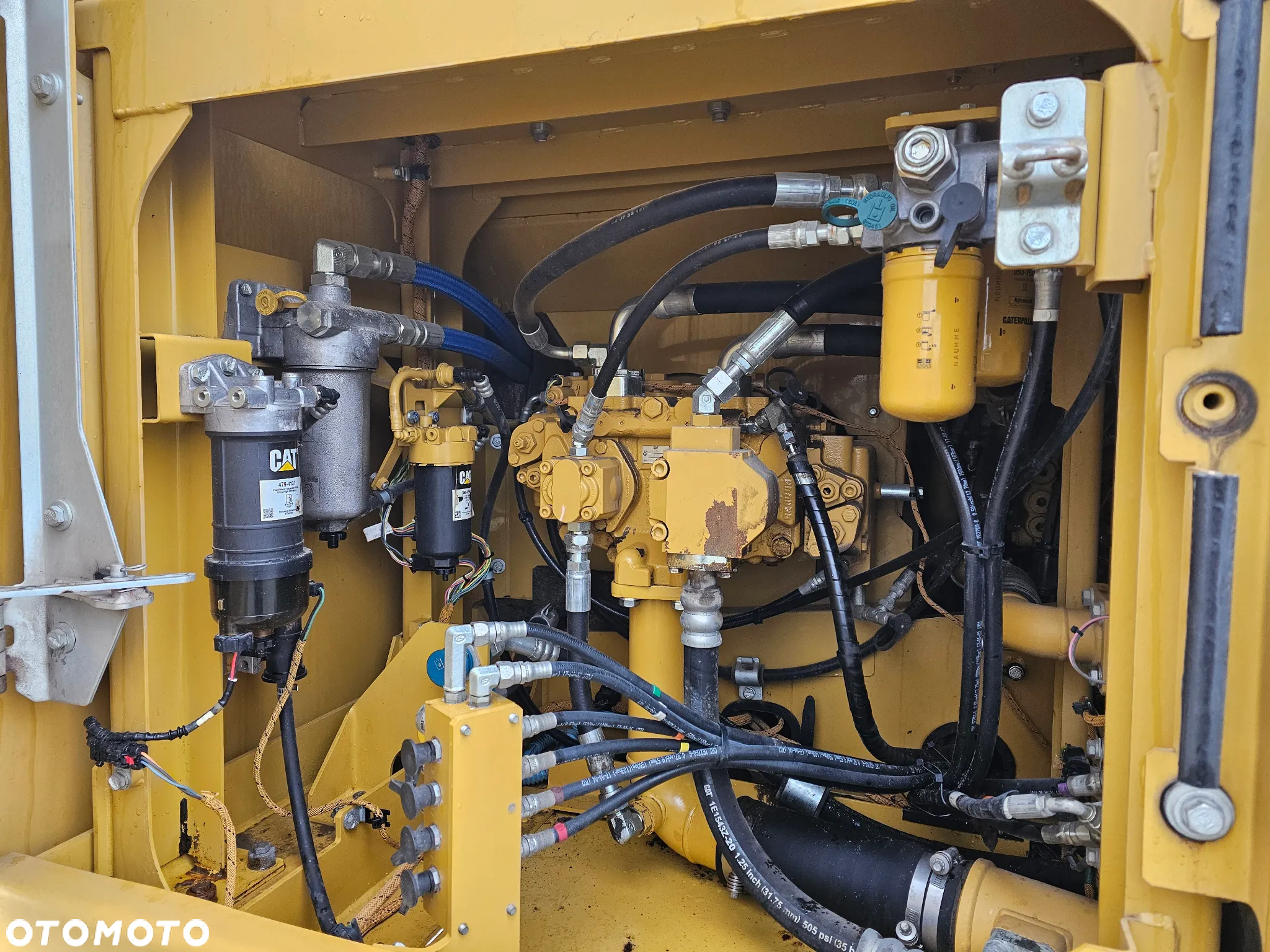 Caterpillar 320 FL, 2017 ROK, 8500 MTH - 16