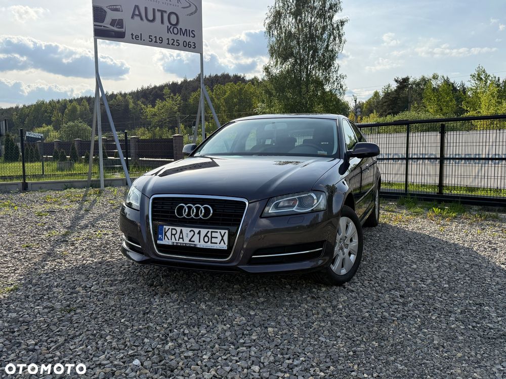 Audi A3 Sportback 1.4 TFSI Attraction - 2