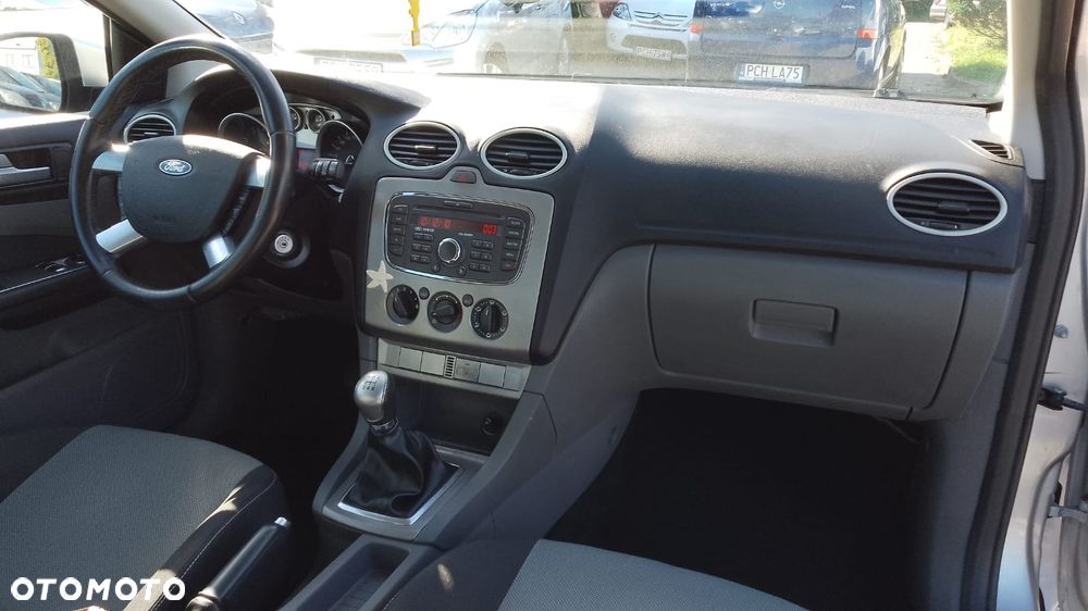 Ford Focus 1.6 Ambiente - 15