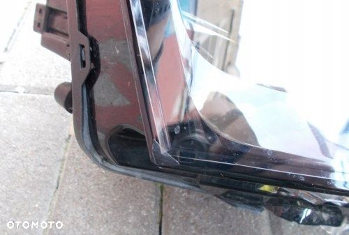 SKODA SCALA 657 657941016A LAMPA PRAWA FULL LED OE - 15