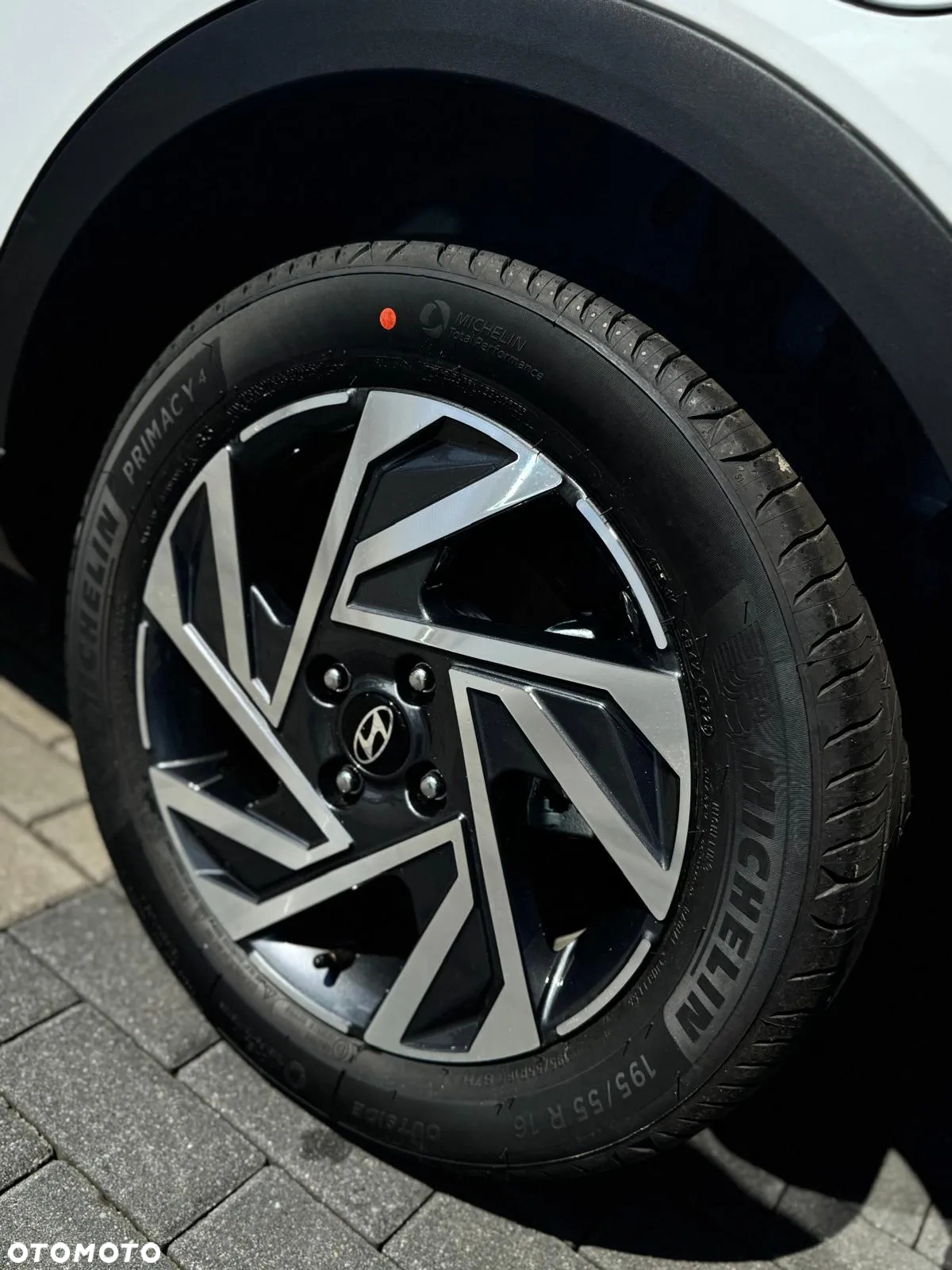 Hyundai Bayon 1.2 MPI Modern - 10
