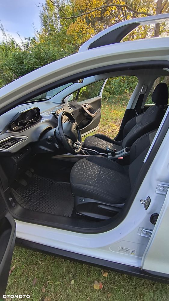 Peugeot 2008 - 15