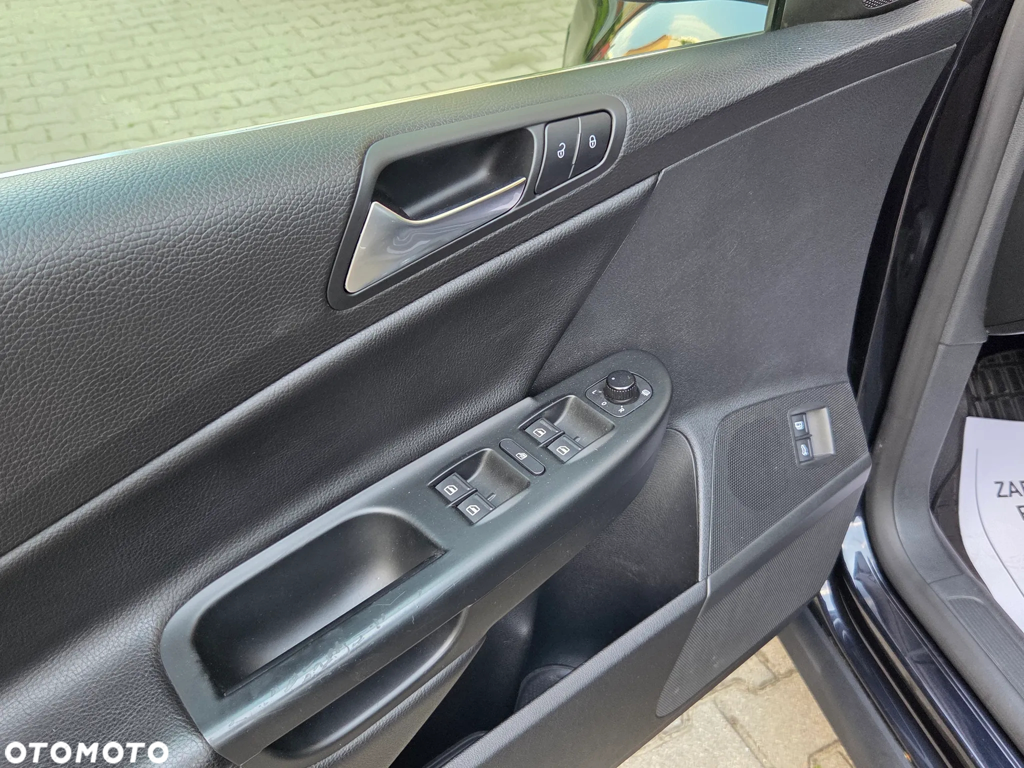 Volkswagen Passat 2.0 TDI Highline - 20