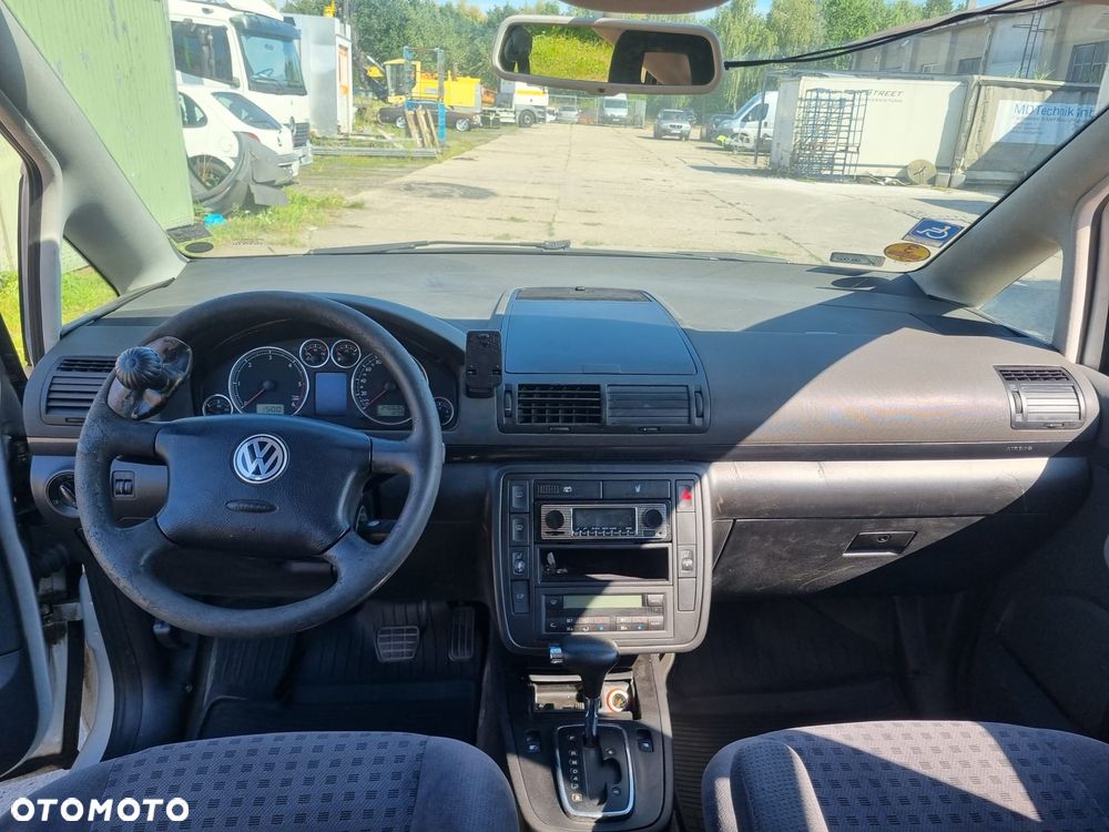 Volkswagen Sharan 1.9 TDI Comfortline Tiptr - 7