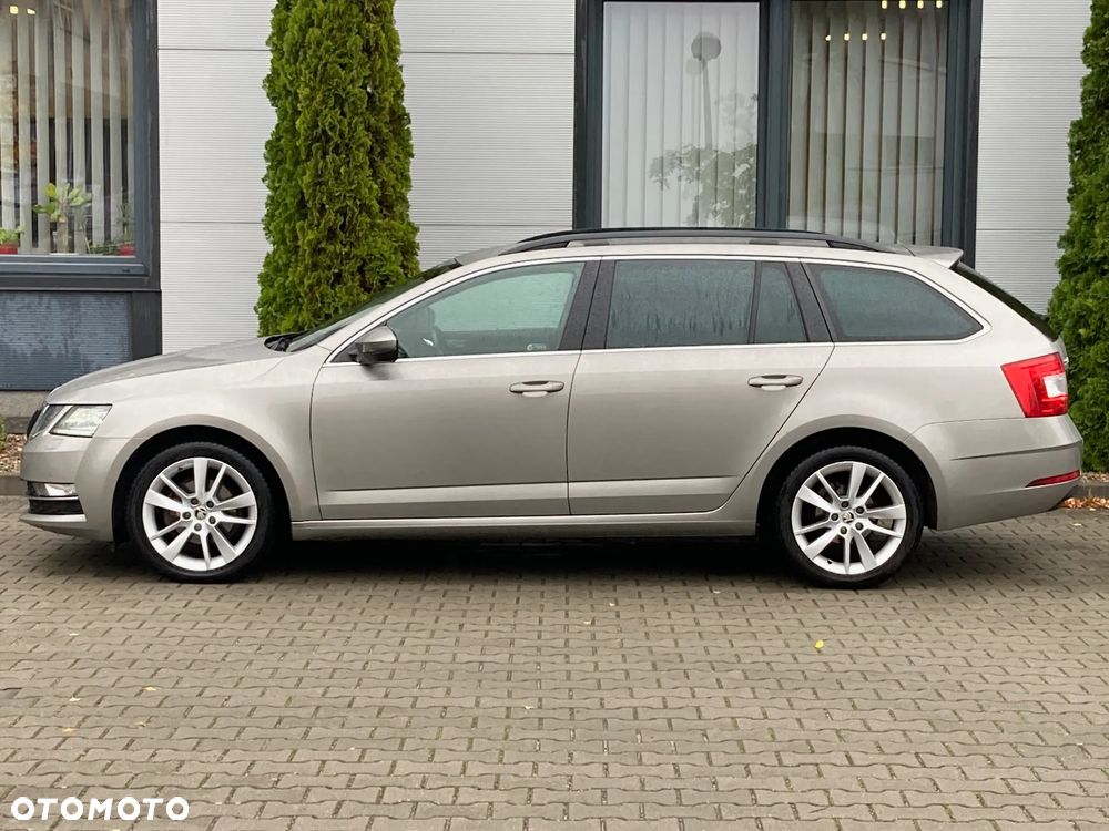 Skoda Octavia 1.6 TDI SCR Style DSG - 4