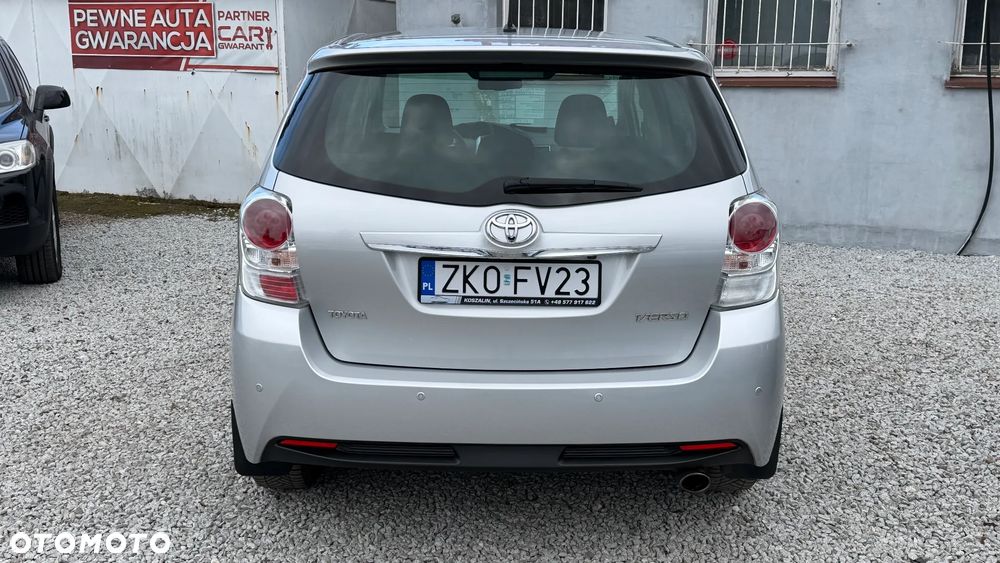 Toyota Verso 1.8 5-Sitzer Executive - 11