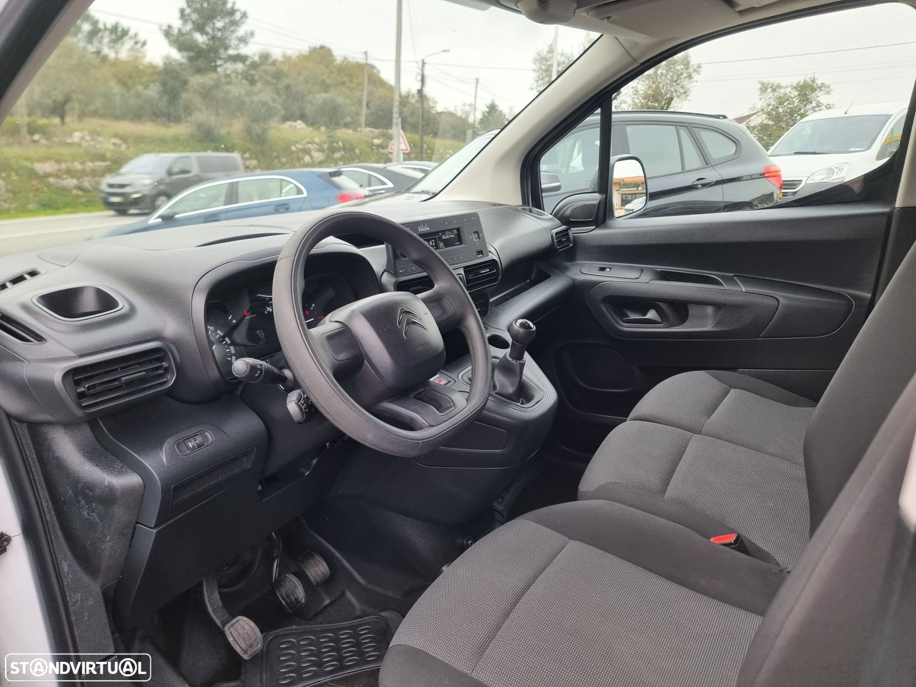 Citroën Berlingo 1.6 BlueHDi L1 3L - 8