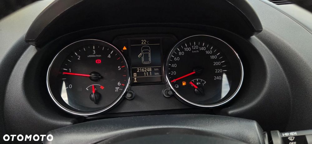 Nissan Qashqai 1.6 dCi 4 x 4 DPF Start/Stop tekna - 27