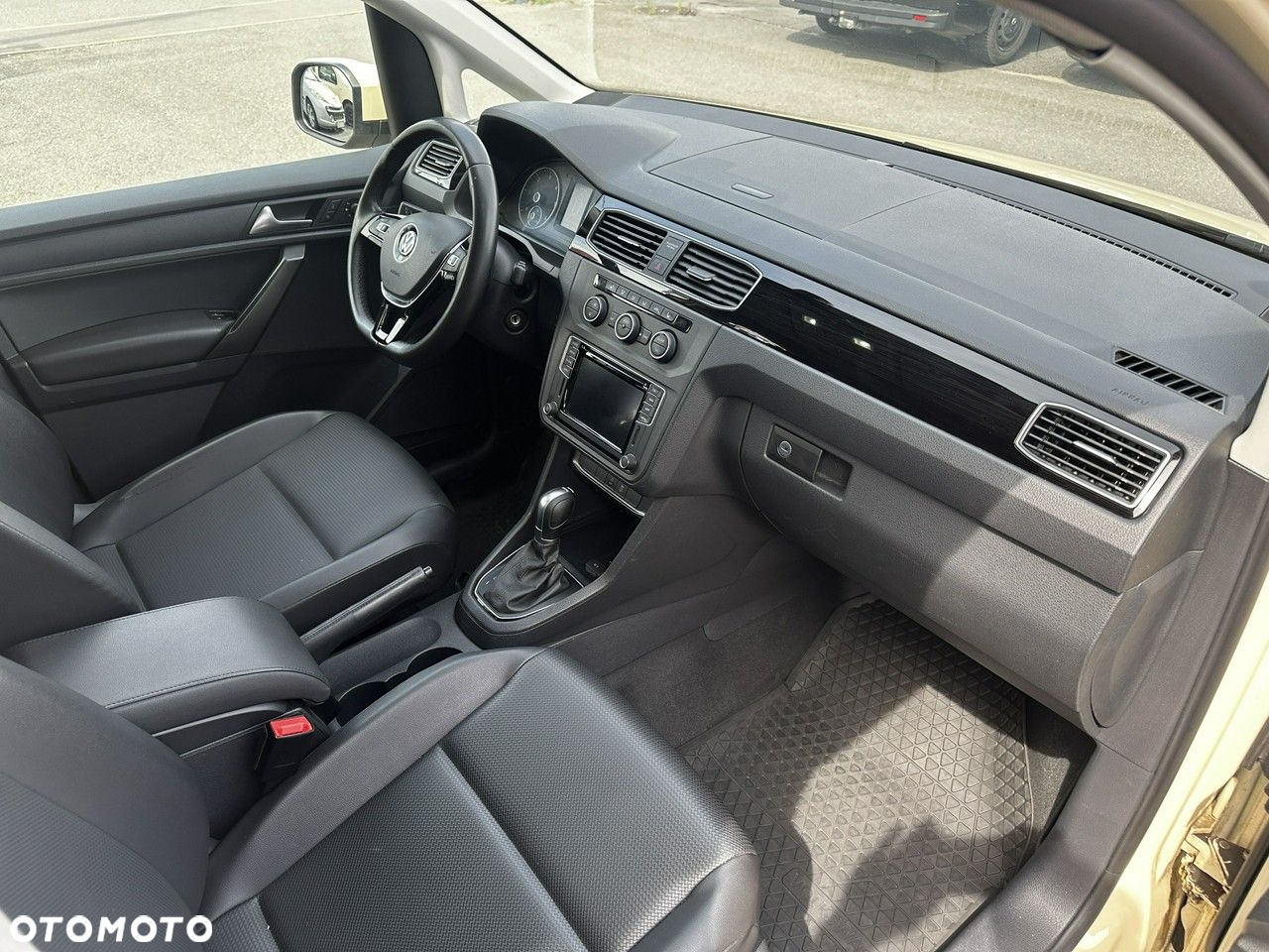Volkswagen Caddy - 7