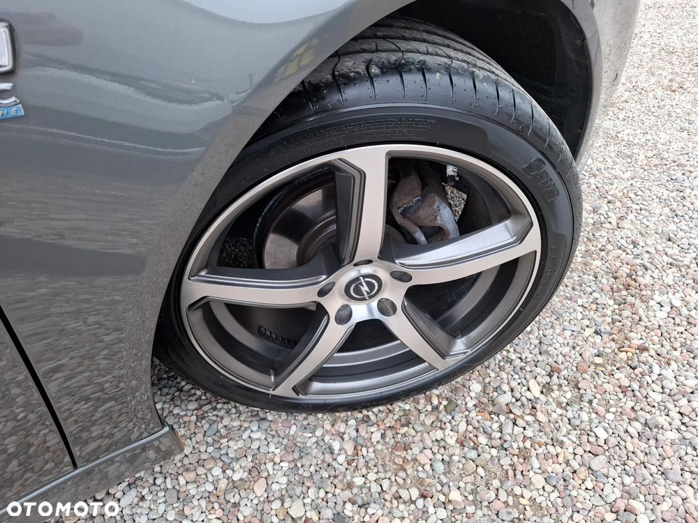 Opel Insignia 1.6 CDTI Cosmo - 3