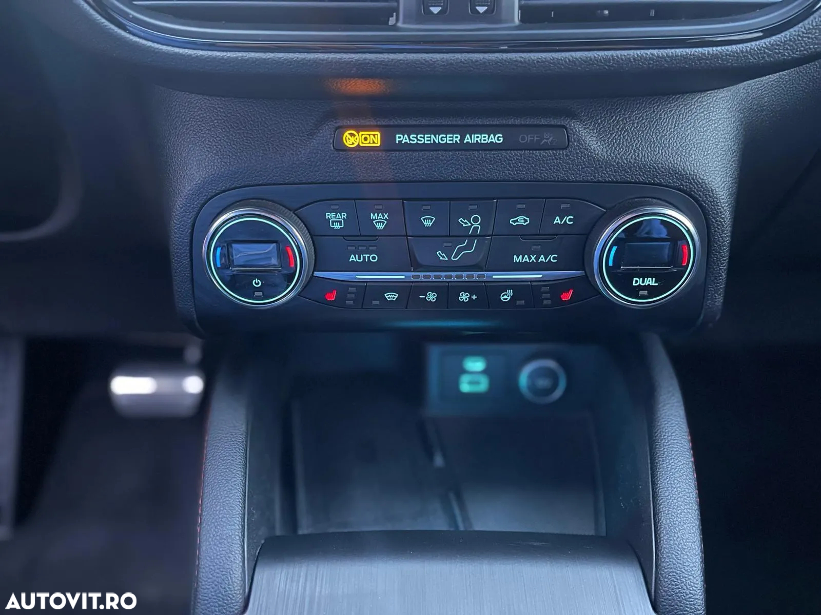 Ford Kuga 2.5 Duratec PHEV ST-LINE X - 10