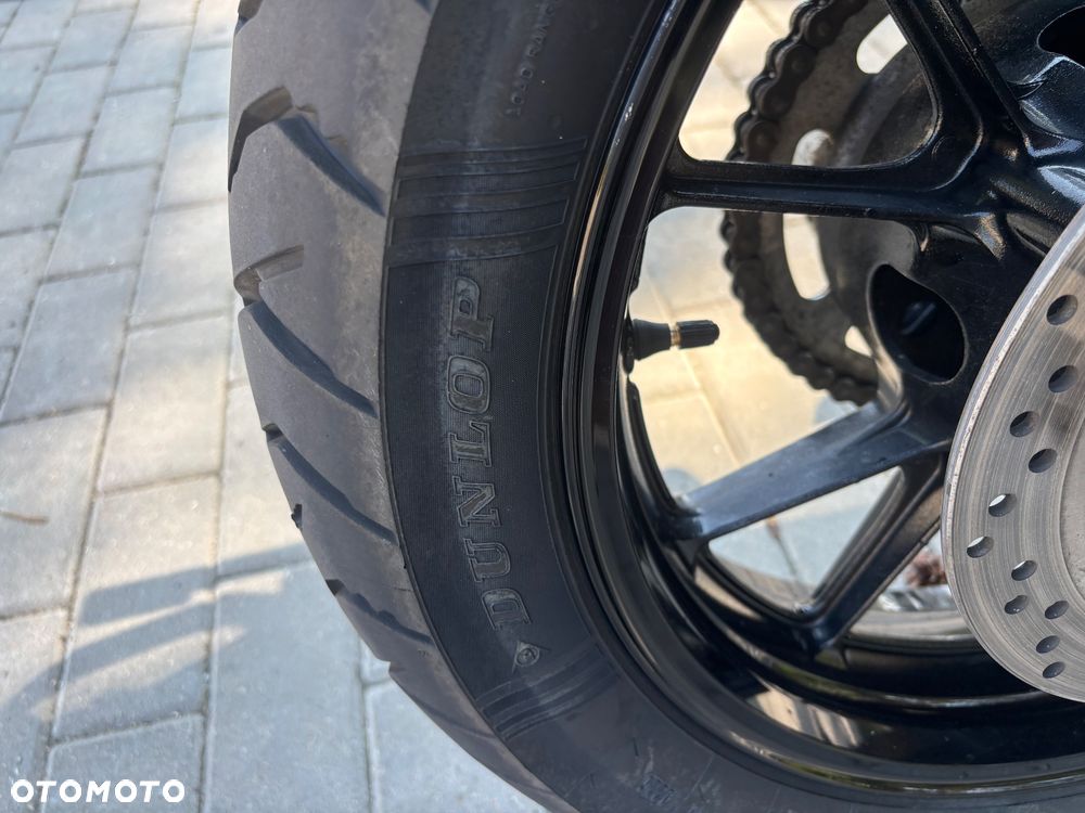 Suzuki V-STROM - 9