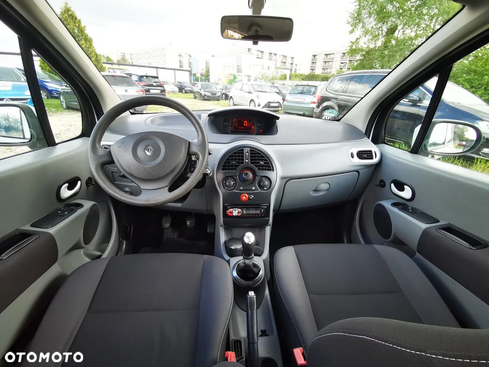 Renault Modus 1.2 16V Night and Day - 9