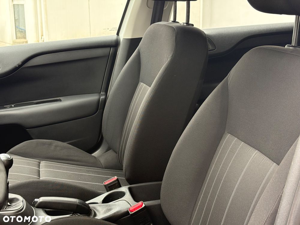 Citroën C4 HDi 90 Business Class - 14