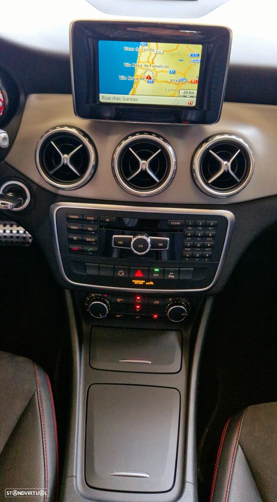 Mercedes-Benz GLA 200 d 7G-DCT AMG Line - 14