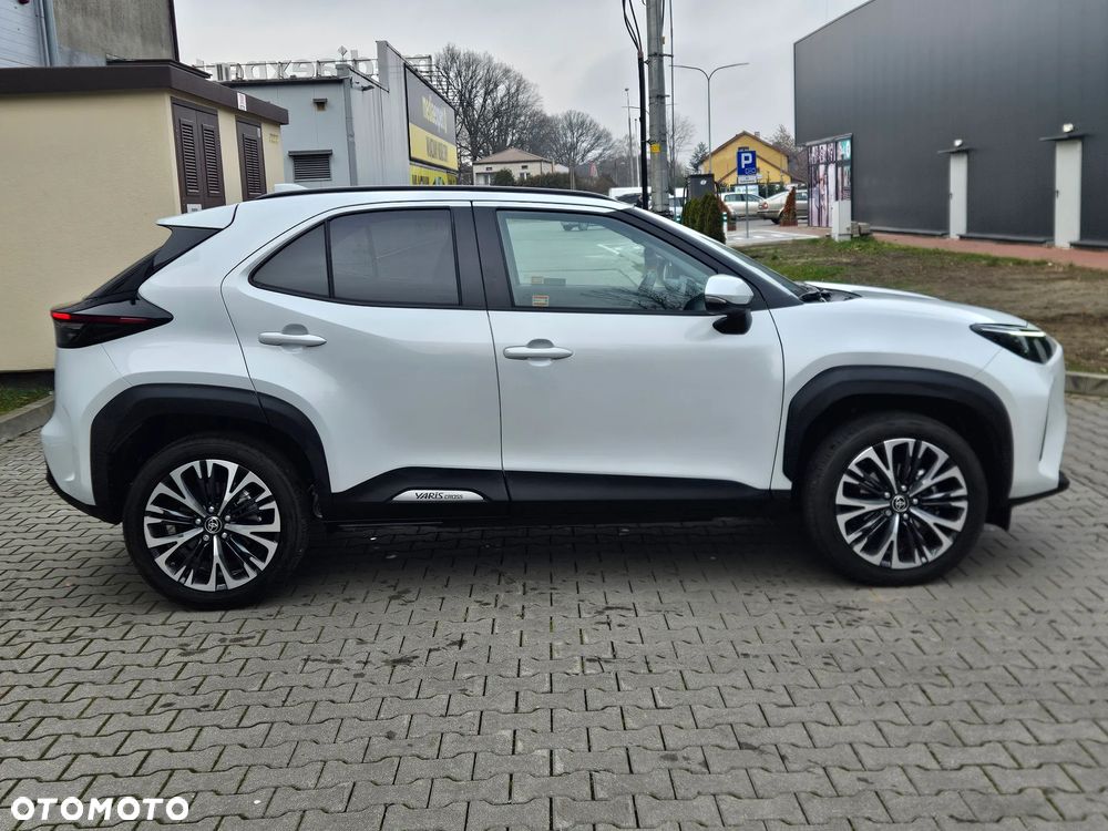 Toyota Yaris Cross Hybrid 1.5 Executive - 5