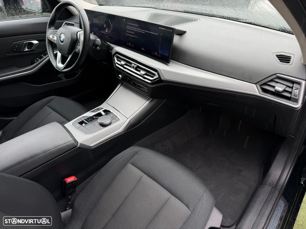BMW 318 d Auto - 14