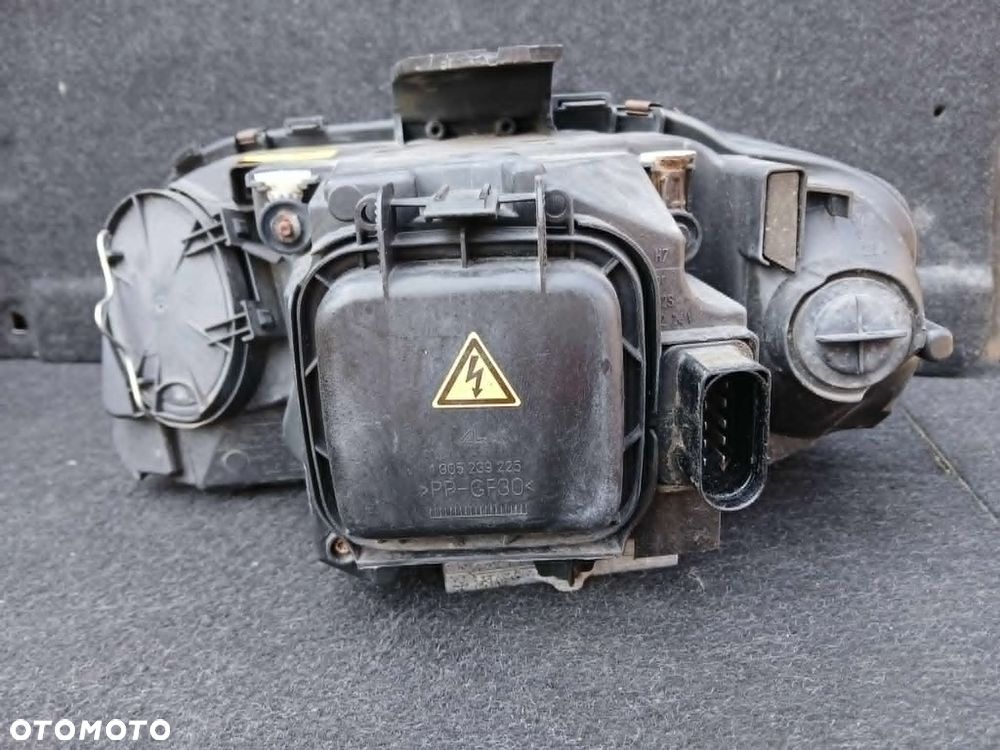 Audi A3 8P Lampa przednia Xenon lewa, prawa - 7