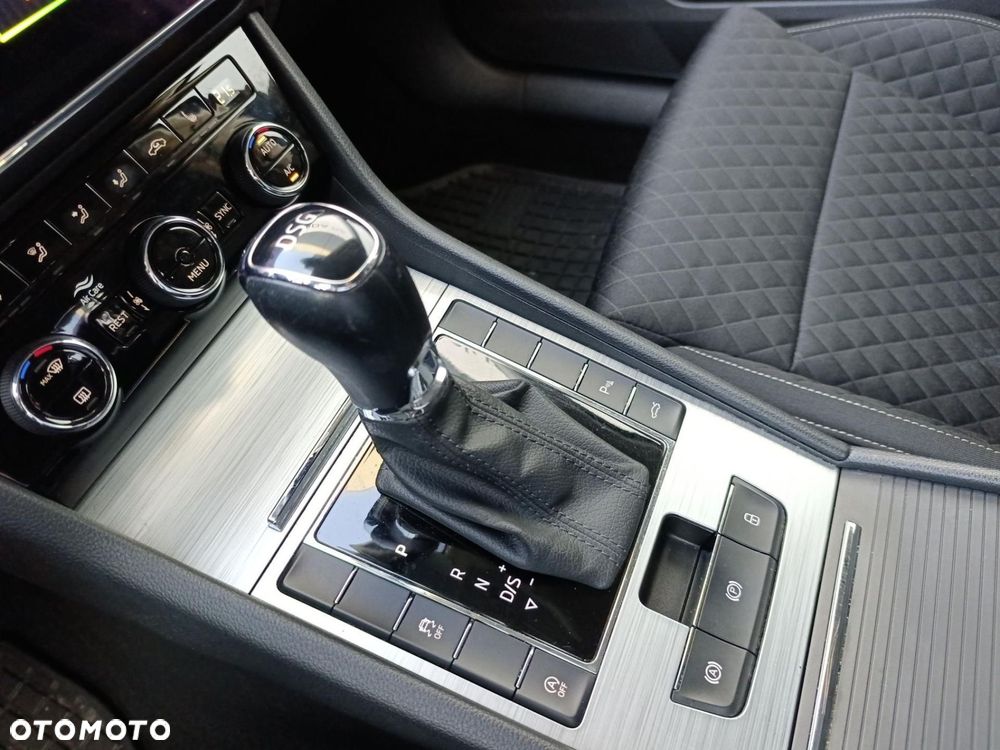 Skoda Superb - 32